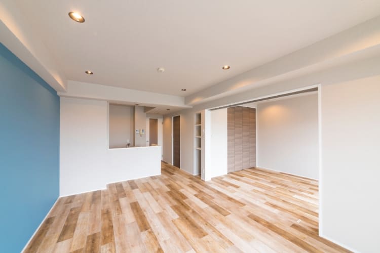 リビングと洋室の壁と取り除いて広いLDKにしたい