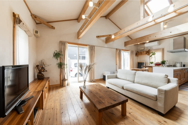 木にこだわった無垢の住まい